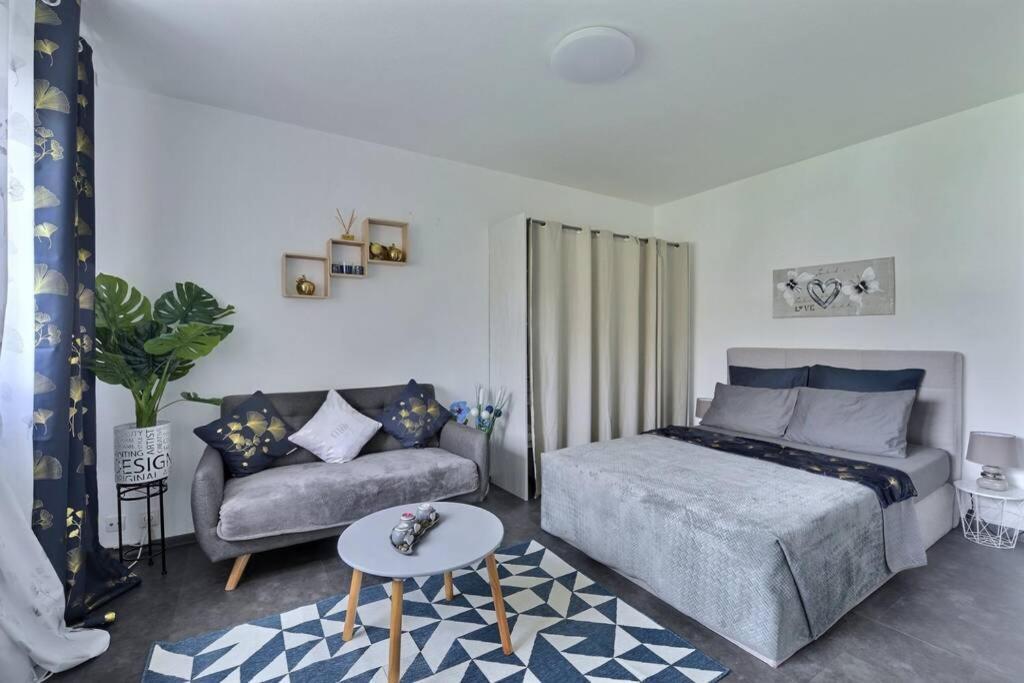 Studio Renov*Fibre*Parking 3 Min Gare De St-Louis Apartamento Saint-Louis  Exterior foto